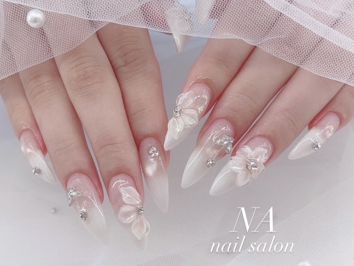 心斎橋ネイルサロン NA nail salon｜ちゅるんネイル 3Dフラワー ピンクグラデ パール ビジュー 長さ出し