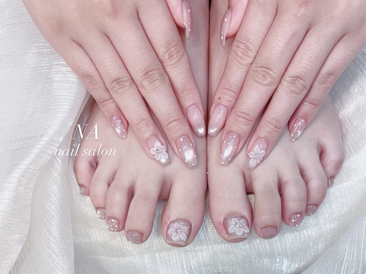 心斎橋ネイルサロン NA nail salon｜ちゅるんネイル 3Dフラワー ドット柄 ヌードピンク ハンドフットセット